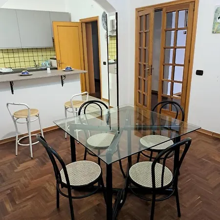 Marmar Villa